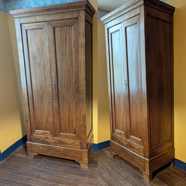 armoire en noyer massif